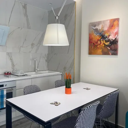 Luxury Seaview Flat Free Parking *