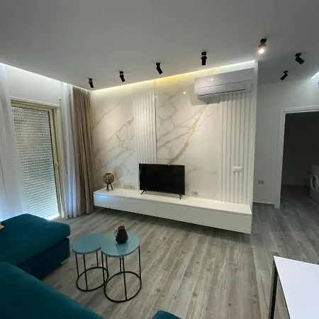 Luxury Seaview Flat Free Parking דירה
