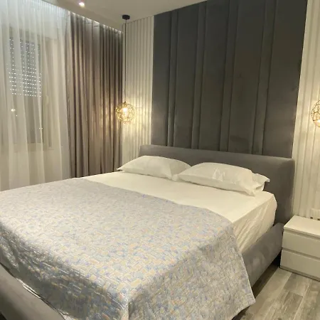 Luxury Seaview Flat Free Parking דירה