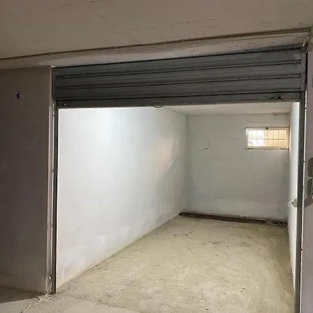 Luxury Seaview Flat Free Parking דירה Vlorë